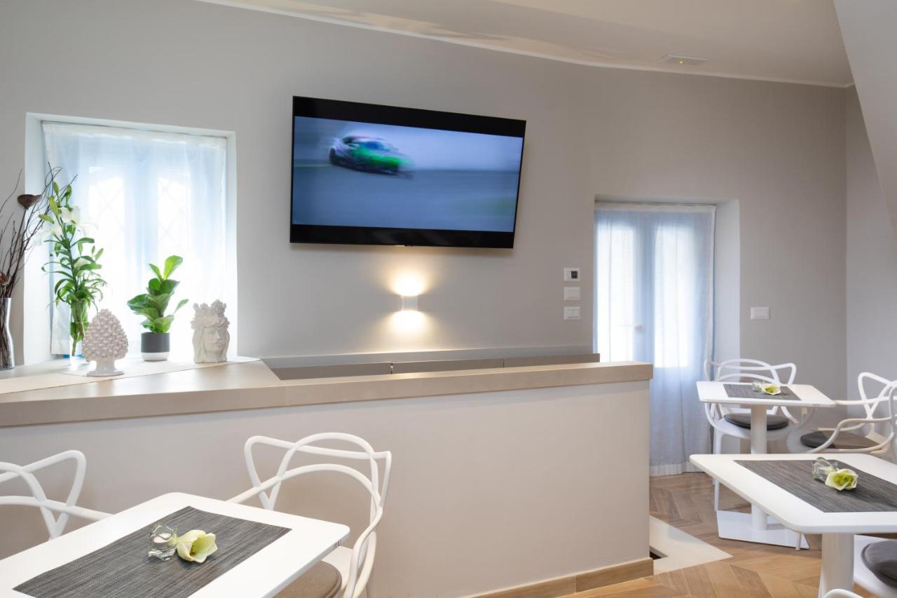 Casa Blandano B&B คาสเตลโมลา ภายนอก รูปภาพ